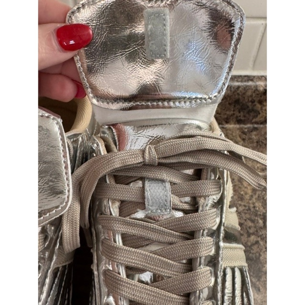 Steve Madden Field Silver Metallic Fold Over Tongue Sneakers Gum Sole Low Top - Picture 11 of 13